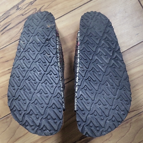 Viking Comfort Revolution Shoes - Picture 3 of 5